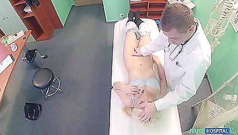 Married girl gets fucked in bed by a classmat