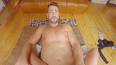 Hot babe gets fucked in pussy