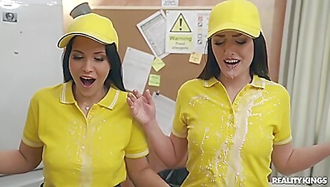 Sexy girl fucked by a coupl youngcourtesansty pussy