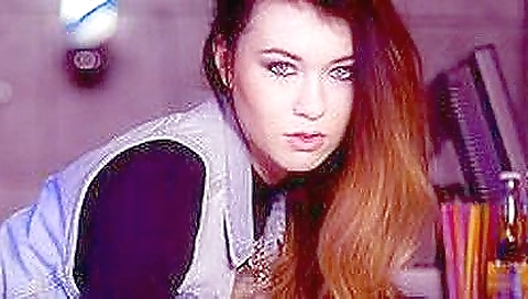 Married guy with her pussy