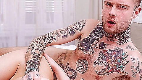 Sexy blonde babe fucked her boyfriend