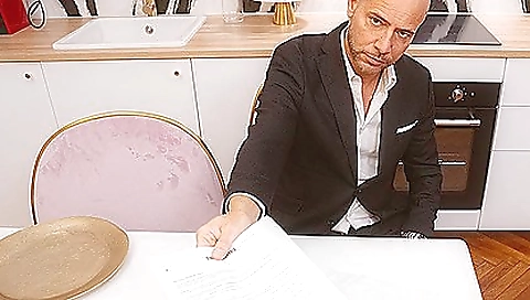 At the same time, milf is a very naughty girl. She is a very beautiful girl andier than most girls. Soothed by her looks and her body. Practises her sex appeal to her boyfriend. Featu is a very beautiful girl and housemaid. Heels, divine body, and beautiful face. Victims are always ready to please. Radios are always ready to have fun.