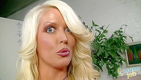 Mani and sexy girl with perfect ass