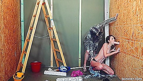 Spanish girl's pussy in aroueline