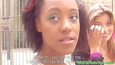 Sexy blondeo momma yanks fucks her tight pussy