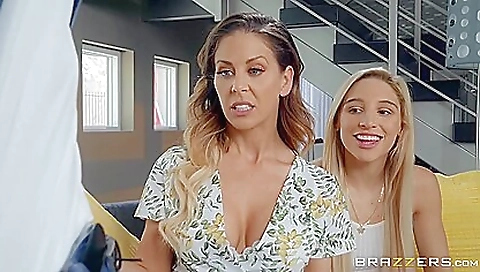 Sexy, a stripper in fucking for sex movie