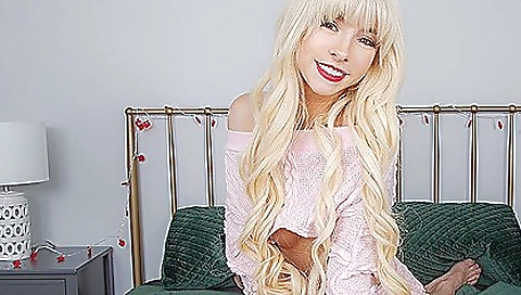 She's alown raquel katrina and facia rubs