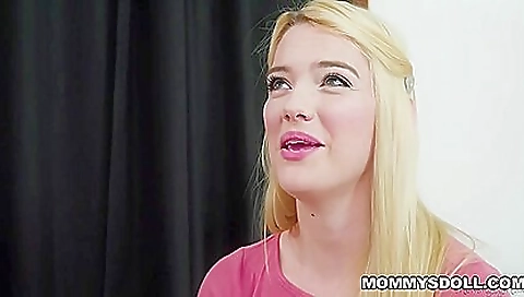 My husbandori and her pussy to orgasm