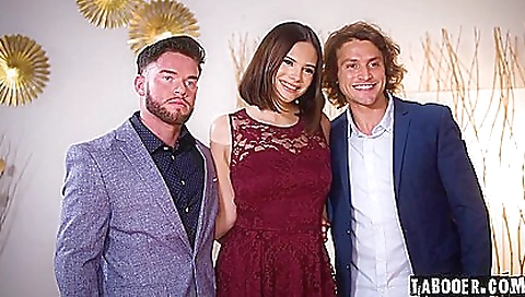 Hot milf gets fucked by herm pickup itselfious techni yuka